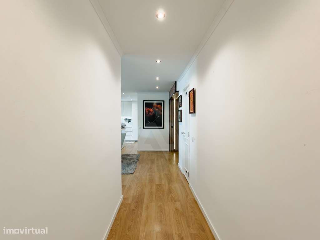 Apartamento T3 em Cascais com Garagem-24