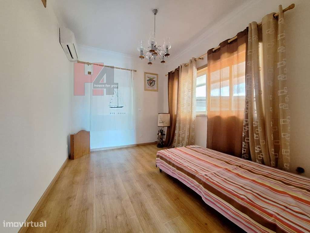 MORADIA T4 NO CENTRO DE ELVAS COM MAIS DE 500M² DE ÁREA-14