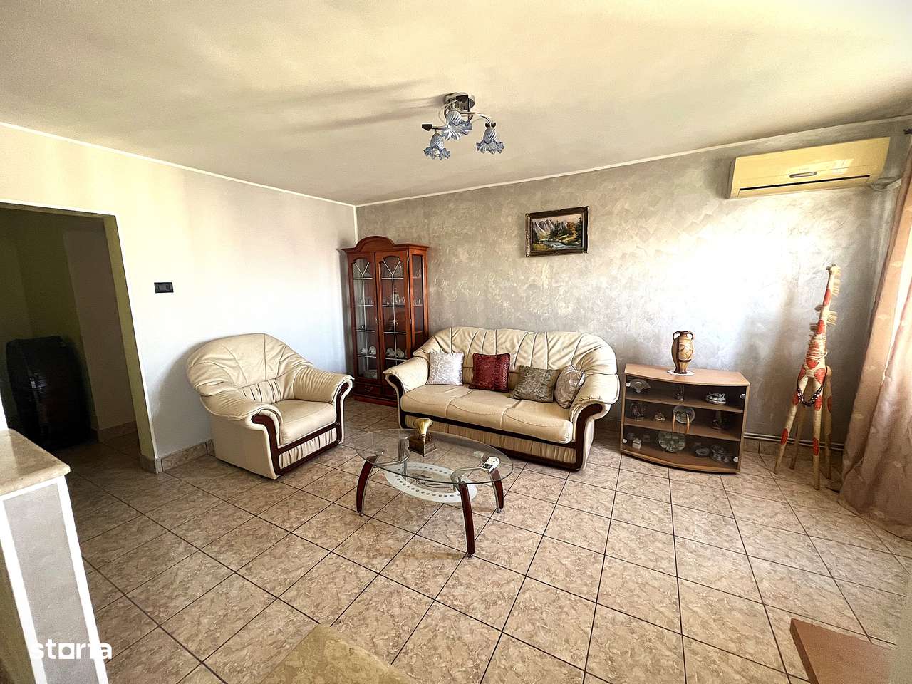 Apartament cu 3 camere-Decomandat-Priveliste panoramica-9