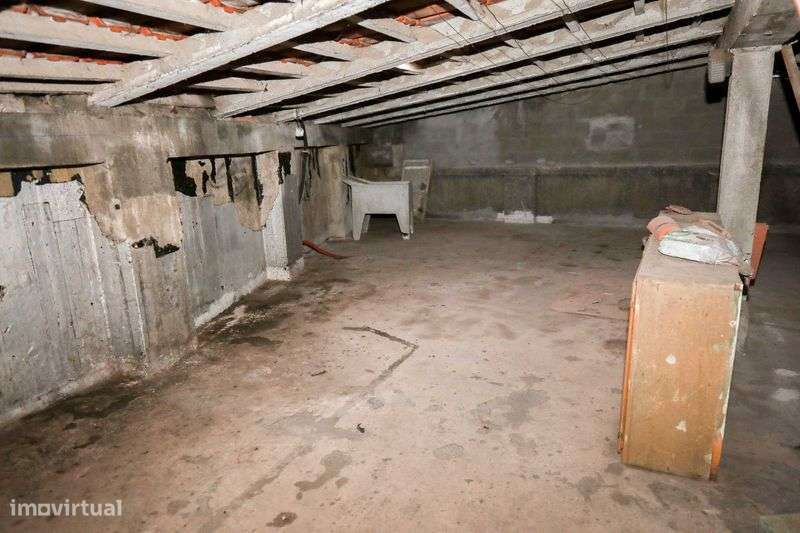 Prédio Fornos de ALgodres - Grande imagem: 4/8