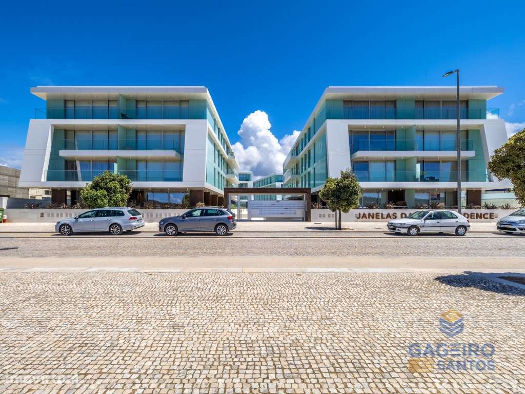Apartamento T2 na Primeira Linha de Mar - Avenida Marginal, São Mar...-25