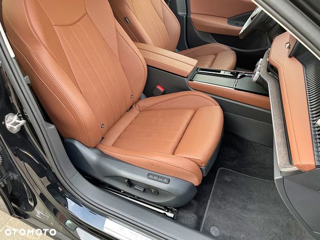 Skoda Superb 2.0 TDi 193KM, 4×4, Laurin & Klement, DSG, salon PL, 8 tys. km !