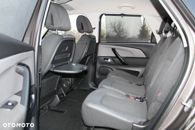 Citroën C4 Picasso 1.2 PureTech Shine S&S - 25