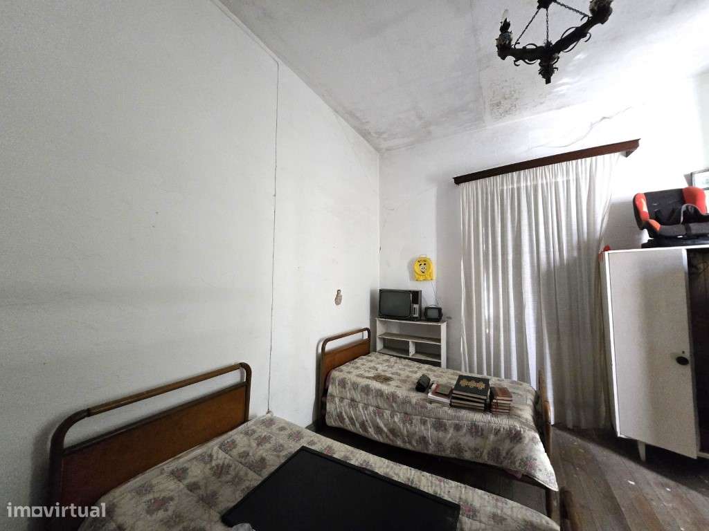 Excelente Moradia de Gaveto, Senhorial, no Centro Histórico da Vila... - Grande imagem: 5/16