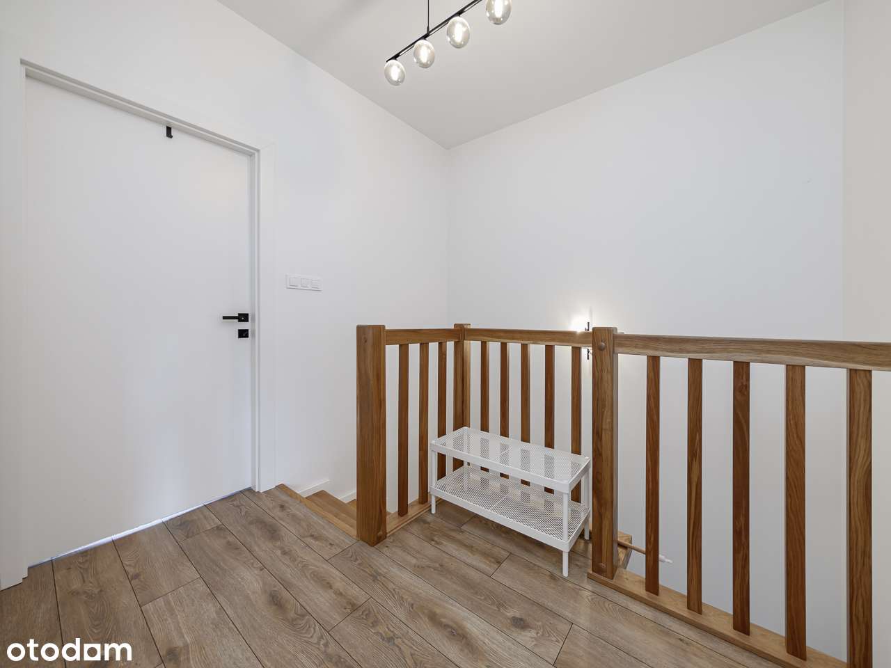 szybki dojazd do Warszawy gotowy do wprowadzenia 81 m2 ogród 75 m2-11