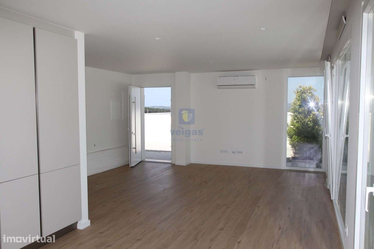 Moradia Unifamiliar com Piscina - Lourinhã - Grande imagem: 4/18