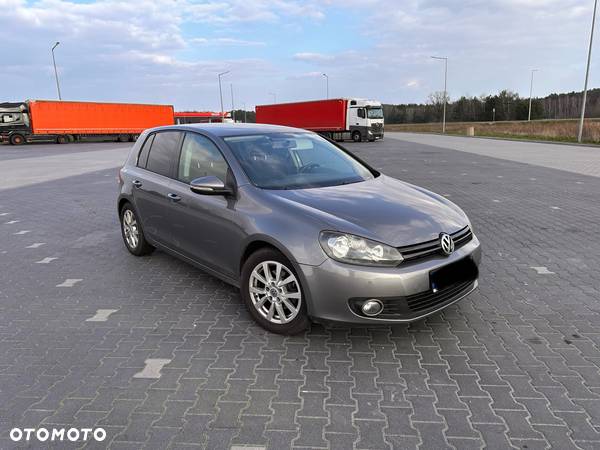 Volkswagen Golf 1.6 TDI DPF BlueMotion Technology Trendline - 8