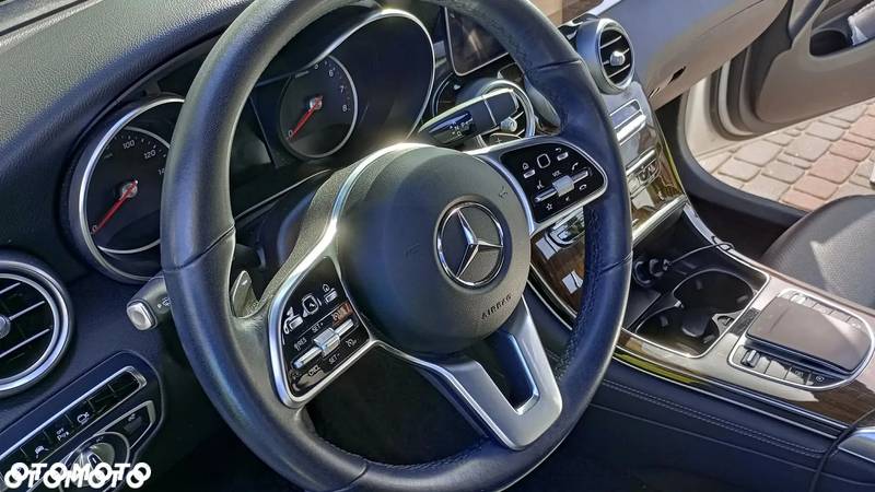 Mercedes-Benz GLC 300 4Matic 9G-TRONIC - 23