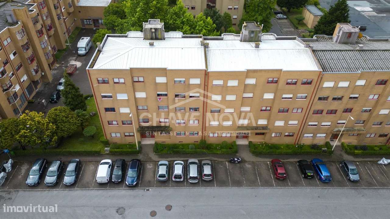 Apartamento T3 em Canidelo c/ vistas mar | Remodelado-22