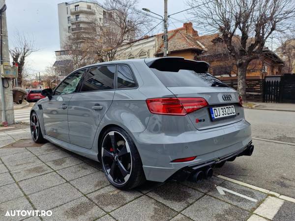 Audi RS3 TFSI Sportback quattro S tronic - 10