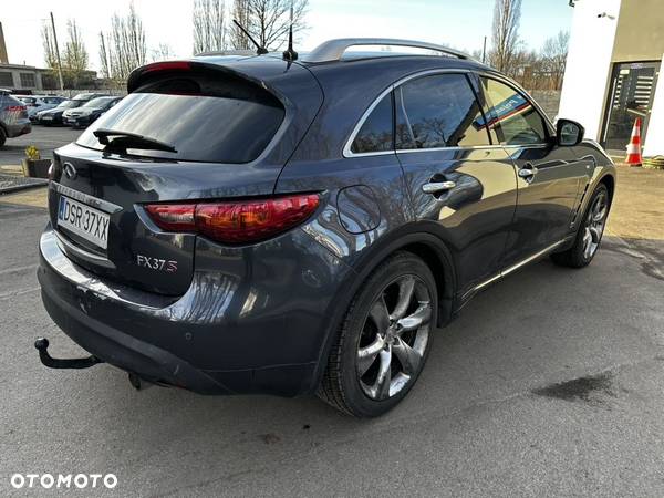 Infiniti FX FX37 S - 6