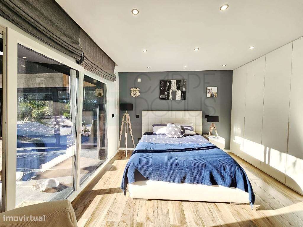 Magnifica moradia T4 com piscina na Urbanização Aroeira, em Santo E...-55