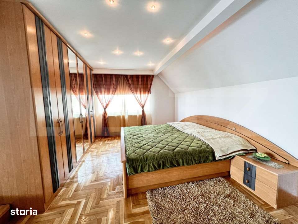 Vila deosebita de 534 mp, 1800 mp, terasa, Codlea - Imagine principală: 3/17