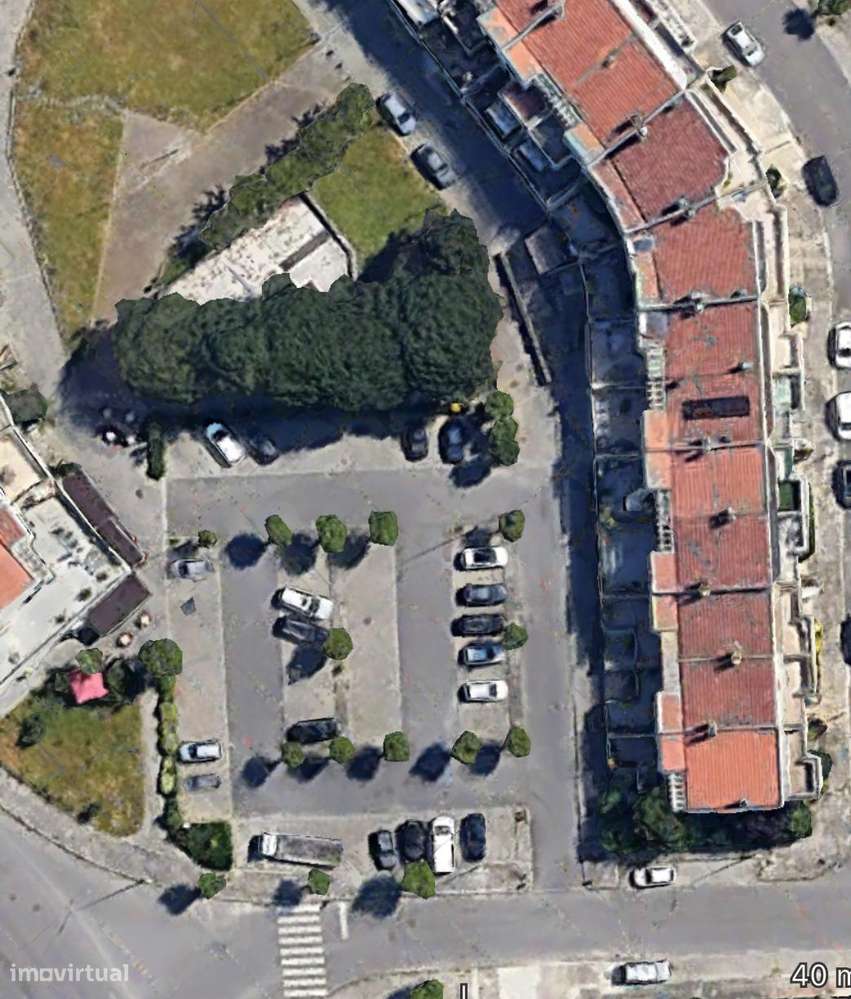 Investimento- Loja em Valongo possibilidade de Converter em T2-21