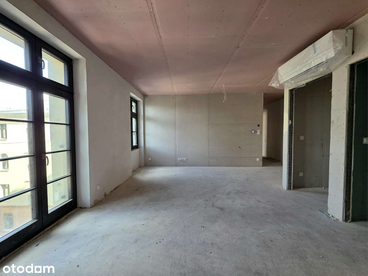 Przestronne mieszkanie w nowej/odrestaurowanej kamienicy, nad Wartą,-5