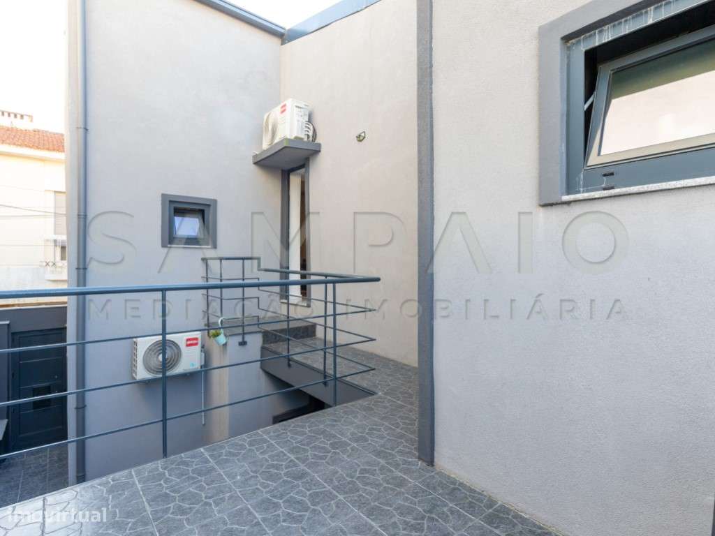 Moradia T2 - Valbom - C/ Nova!-32