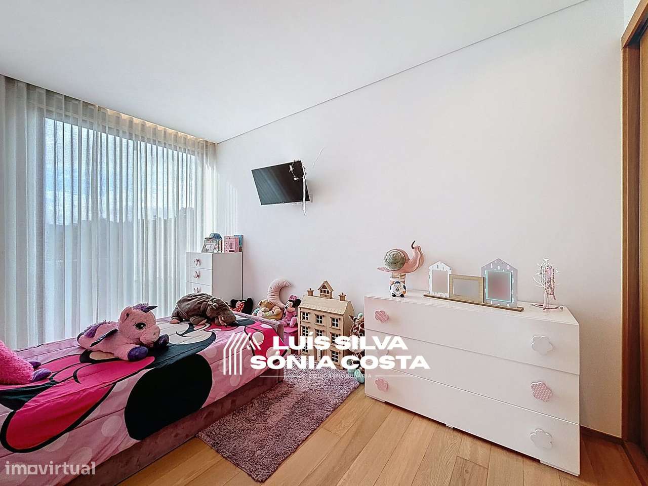 Moradia T3 em Avintes – Conforto, Tecnologia e Design...-37