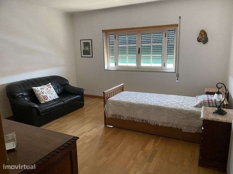 Moradia T4 Excelente - Grande imagem: 4/12