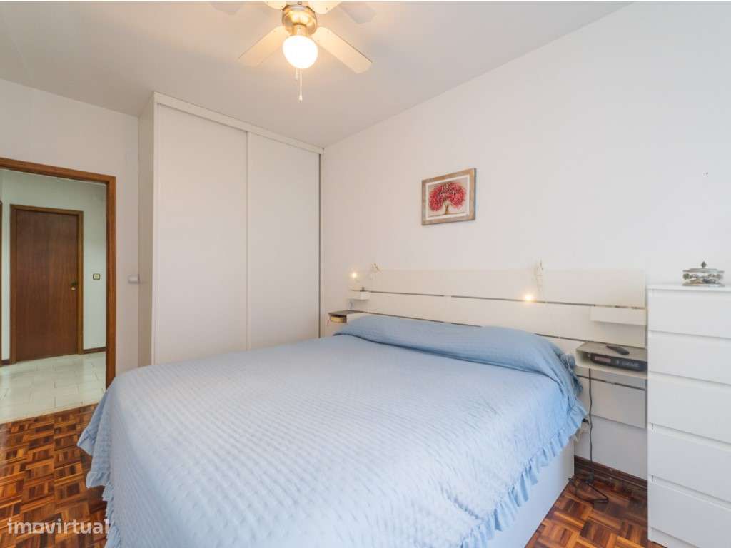 T1 em Massamá - Zona do Shopping-15