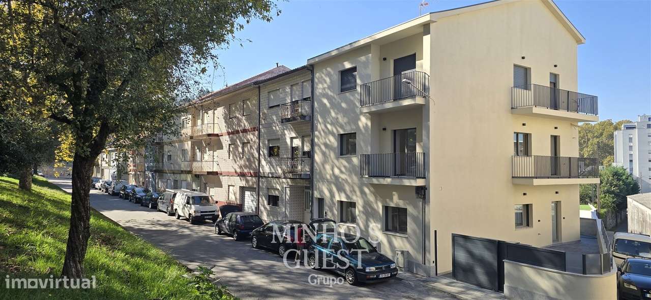 Apartamento T3 Novo c/ garagem no centro de Braga - Braga-0