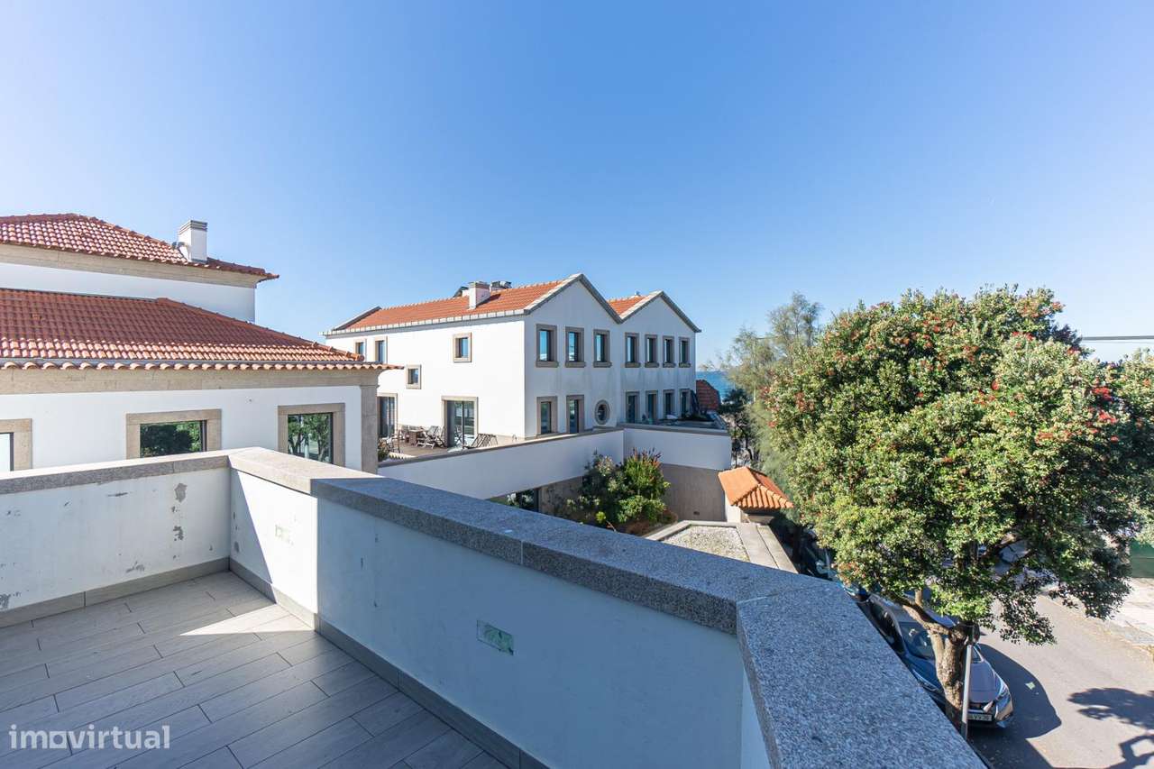 Moradia T3, em Leça da Palmeira na 1ª Linha de Mar-34