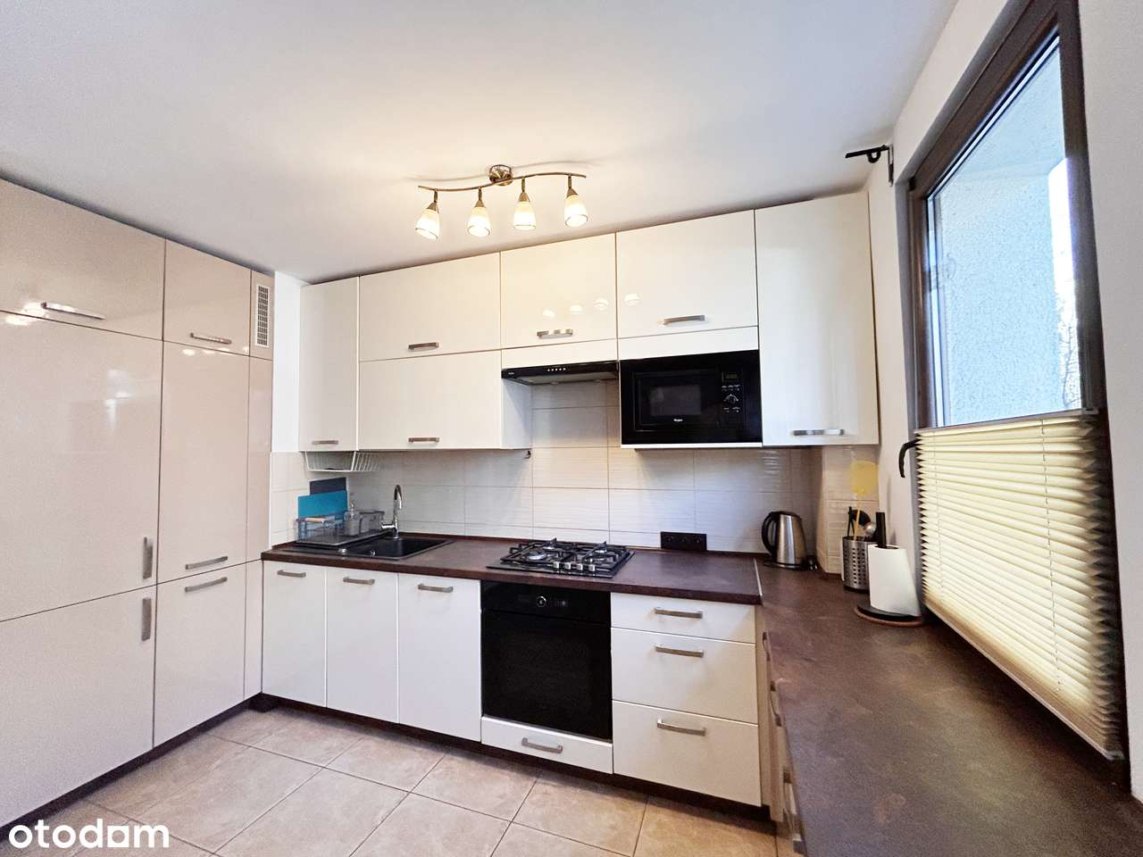 3 pokojowe z balkonem, blisko do Parku Śląskiego i Silesia City Center-0