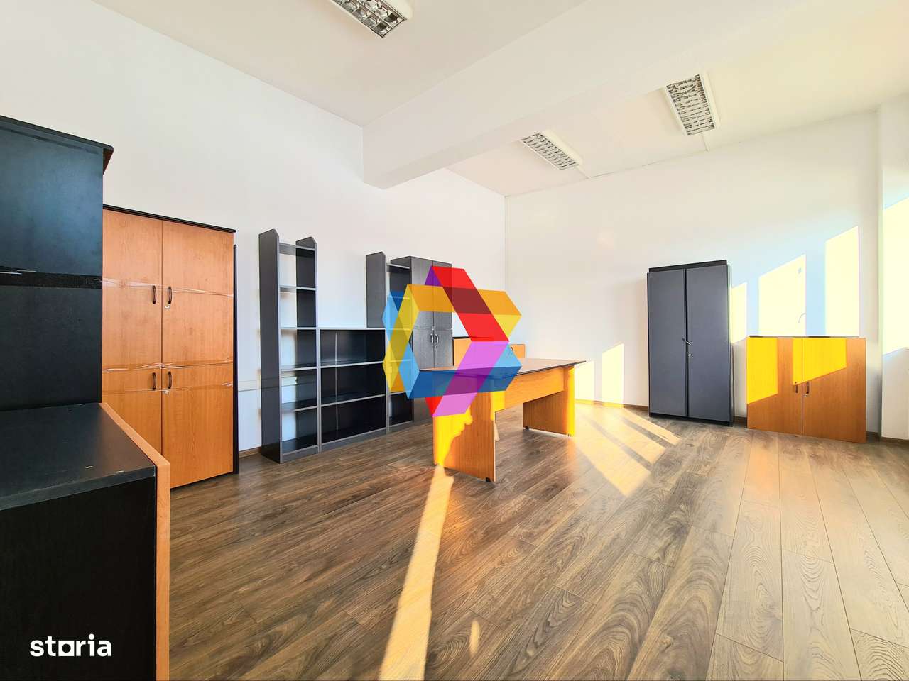 Spatiu birouri de închiriat Brasov - 80 mp # plus-imo.ro - Imagine principală: 1/6