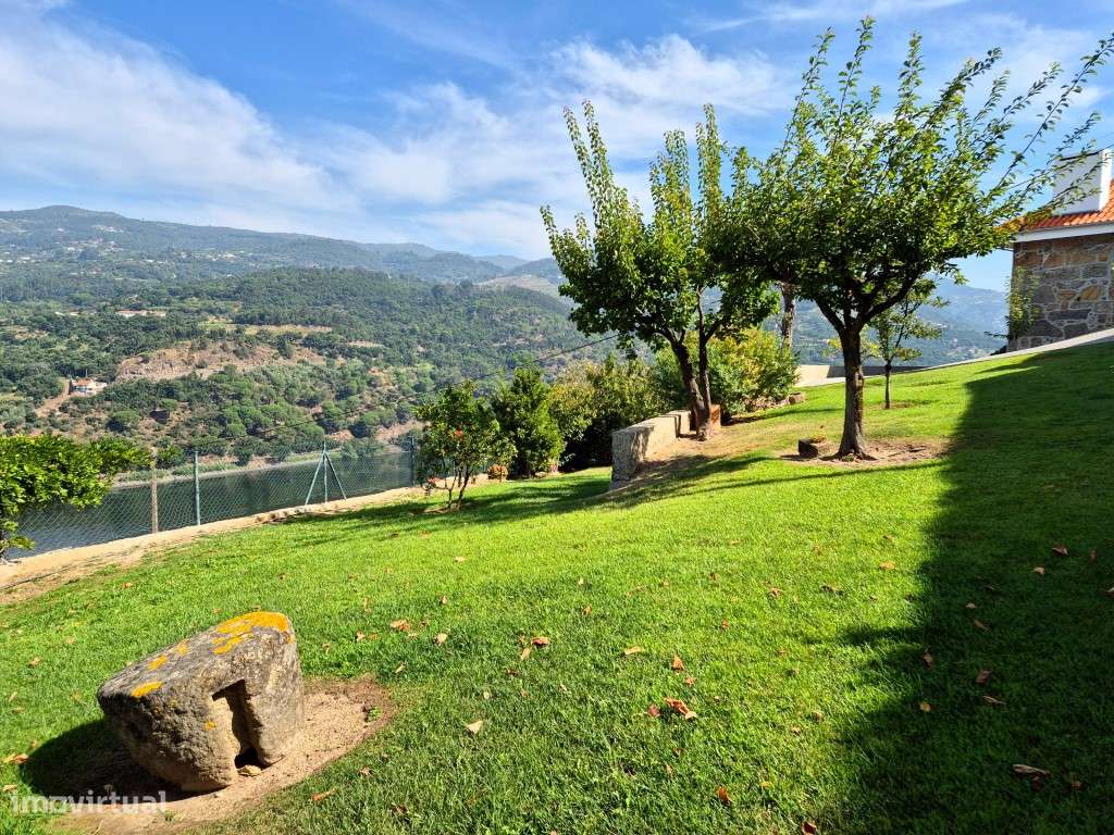 Casa fim semana c/ vistas espetaculares p/ o Douro.-20