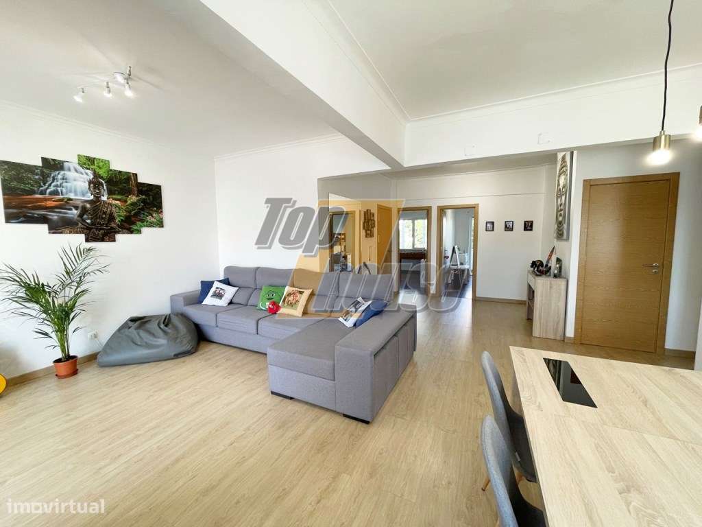 Apartamento T4 transformado em T3 remodelado - Feijó - Grande imagem: 2/26