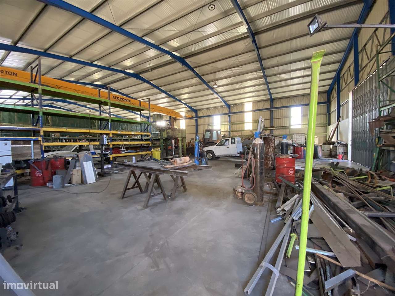 Armazém industrial / Parqueamento / Bairro / Ourém - Grande imagem: 5/17