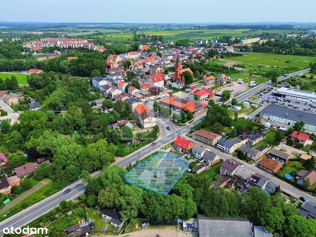 Dom z budynkami gospodarczymi w sercu Skarszew - Pełny obrazek: 4/20