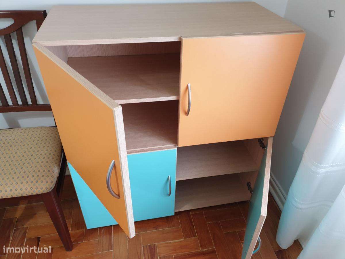 Quarto - localizado em Parque das Nações Lisbon - Grande imagem: 5/6