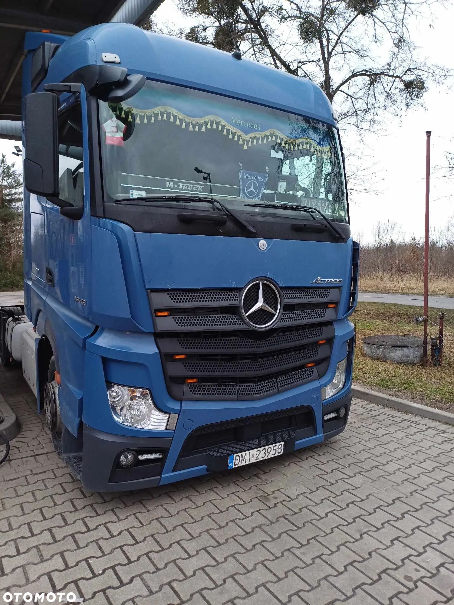 Mercedes-Benz ACTROS - 1