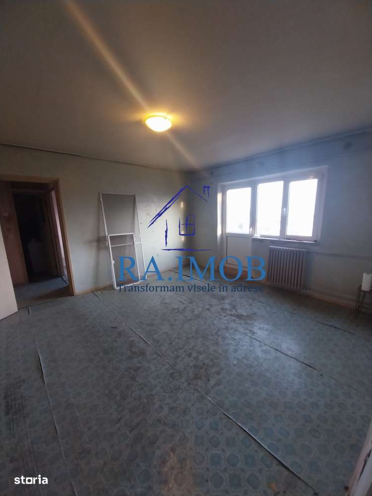 Apartament 2 camere, et 4/4 - 9 Mai - 50500 euro negociabil-1