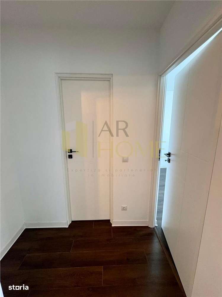 Apartament 4 camere, complet renovat, Ploiesti, zona Malu Rosu. - Imagine principală: 4/20