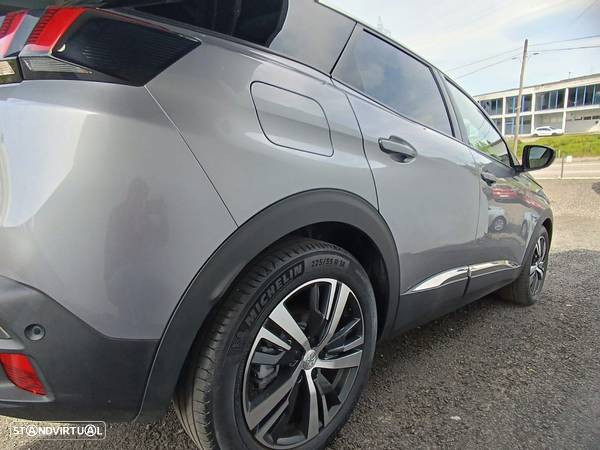 Peugeot 3008 1.2 PureTech Allure - 22