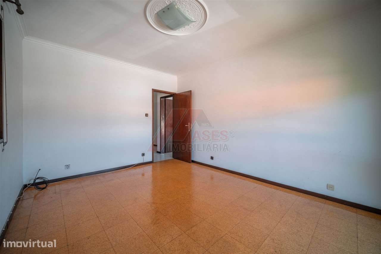 Moradia T5 Venda em Arões (São Romão),Fafe-9