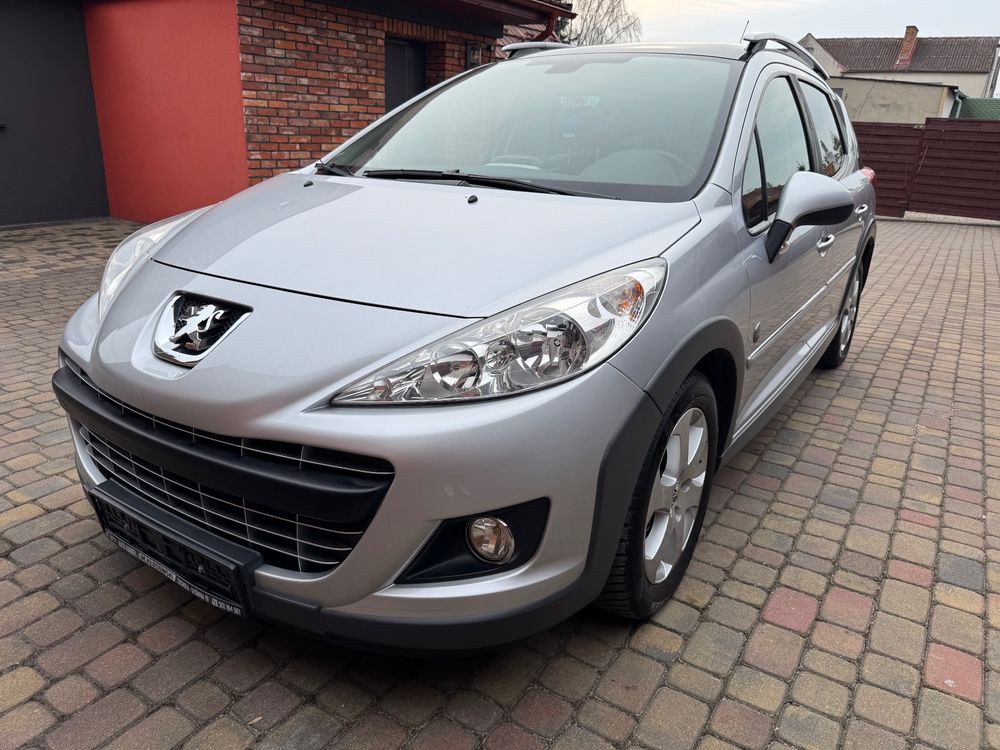 Peugeot 207 2012