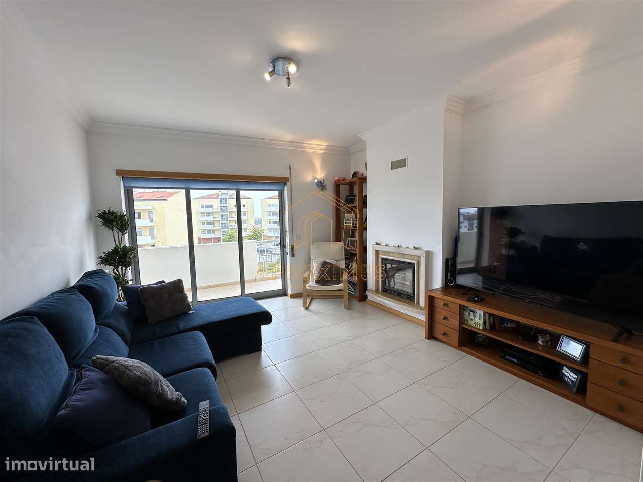 Apartamento T2 c/ garagem e arrumo - Grande imagem: 5/25