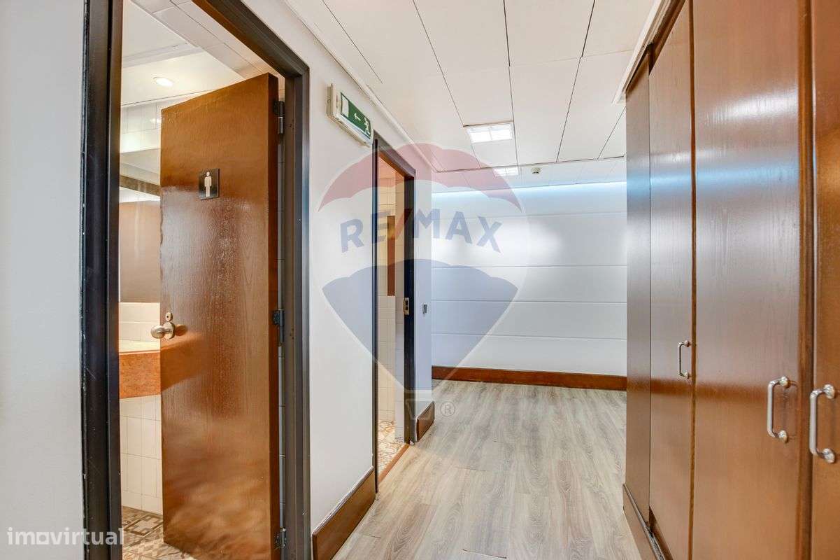 Escritório  para venda - Grande imagem: 3/42