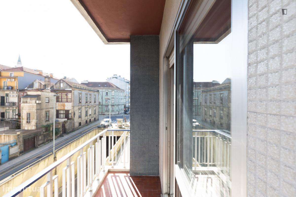 Quarto - localizado em Paranhos Porto - Grande imagem: 4/10