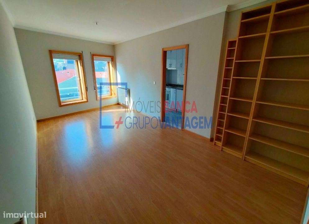 APARTAMENTO T1 - PARANHOS - PORTO - Grande imagem: 5/17
