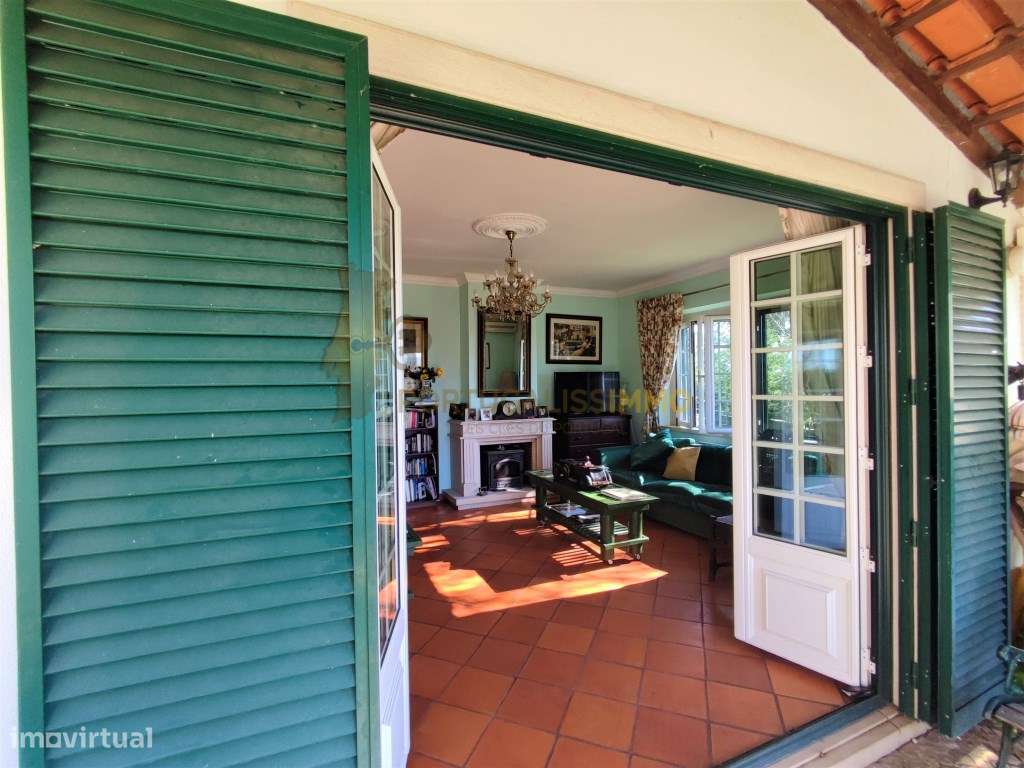 Vende-se: Elegante moradia térrea com anexo e piscina aquecida - Cu...-8