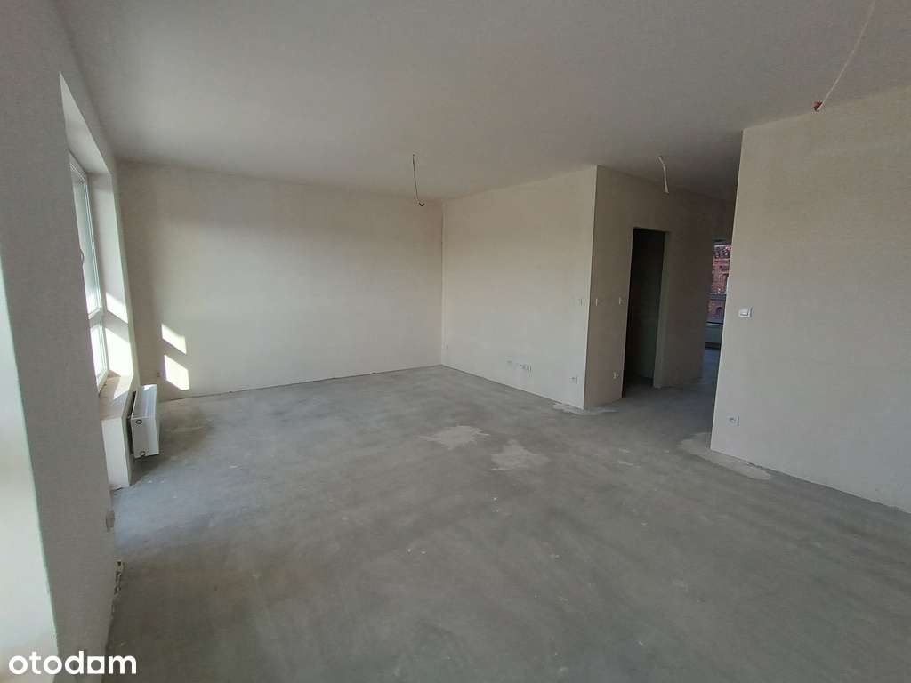 3 pokoje z możliwością podziału na 2 kawalerki-11