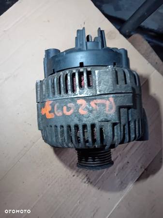 Alternator BMW E60 2 5D 170A VALEO 778991I03981 - 1