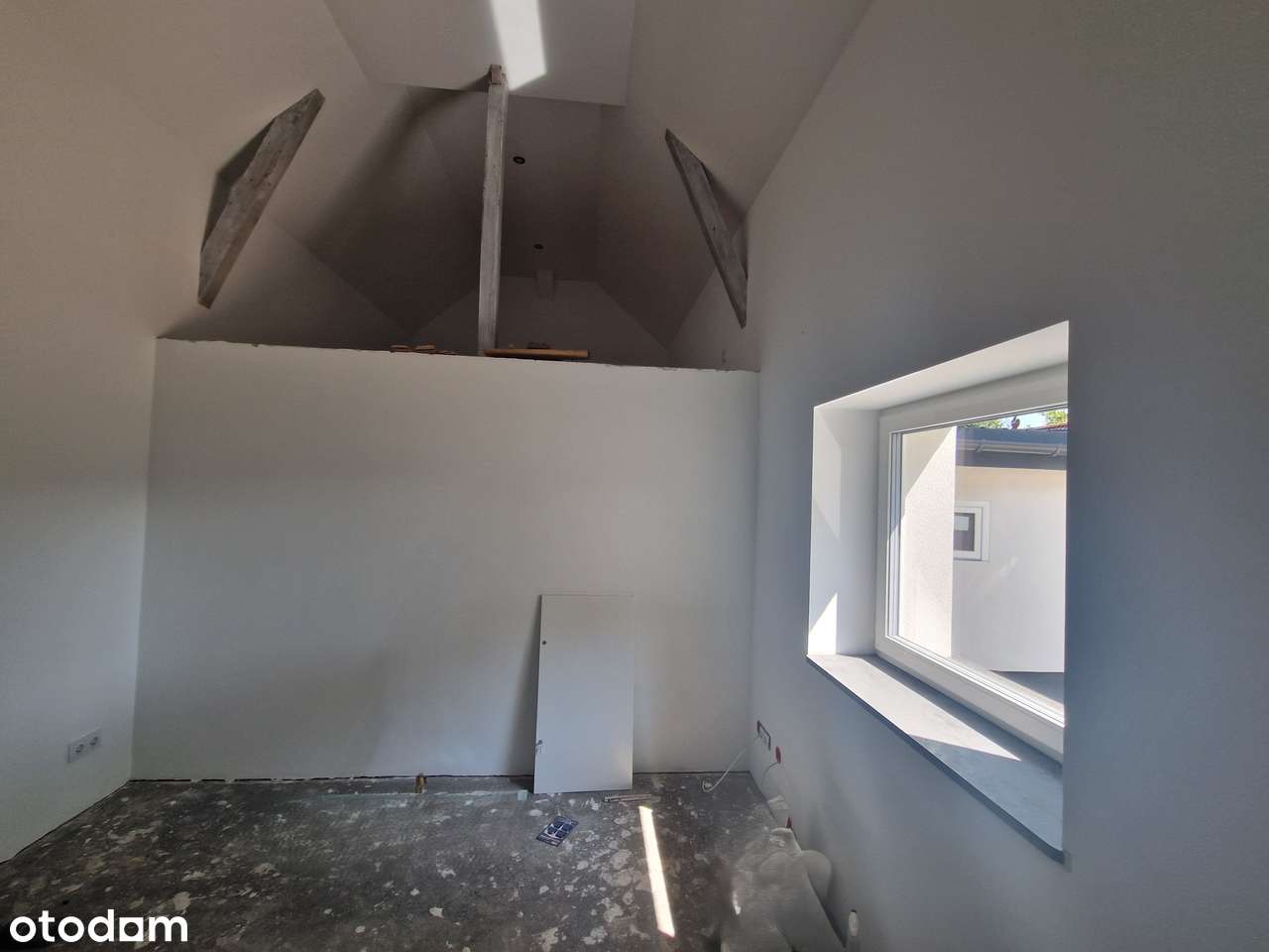 Wyremontowany dom, niezwykłe wnętrze, wysoka jakość materiałów-14