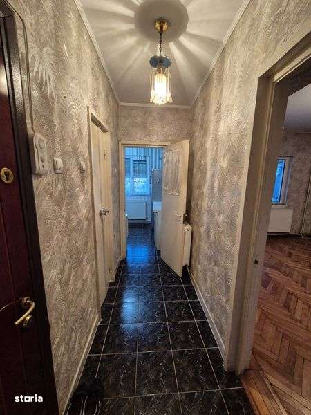 Vand apartament 2 camere central - Imagine principală: 4/7