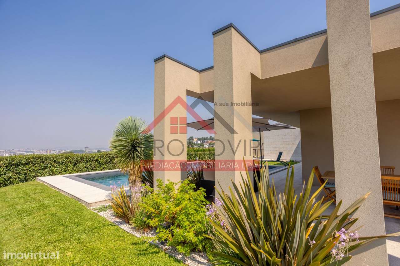 Moradia Térrea T3+1 S. Miguel do Couto Santo Tirso-20