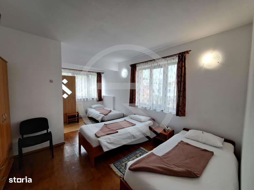 Cladire cu 9 camere, P+E+M, situata in cartierul Zorilor! - Imagine principală: 5/13