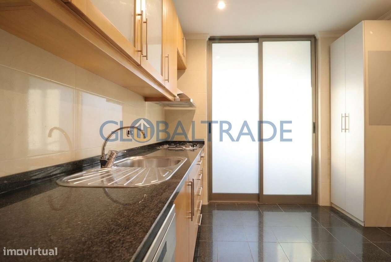 Duplex T2+1 com vista mar em Canidelo-15